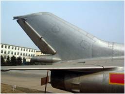 四川某部殲六飛機修復